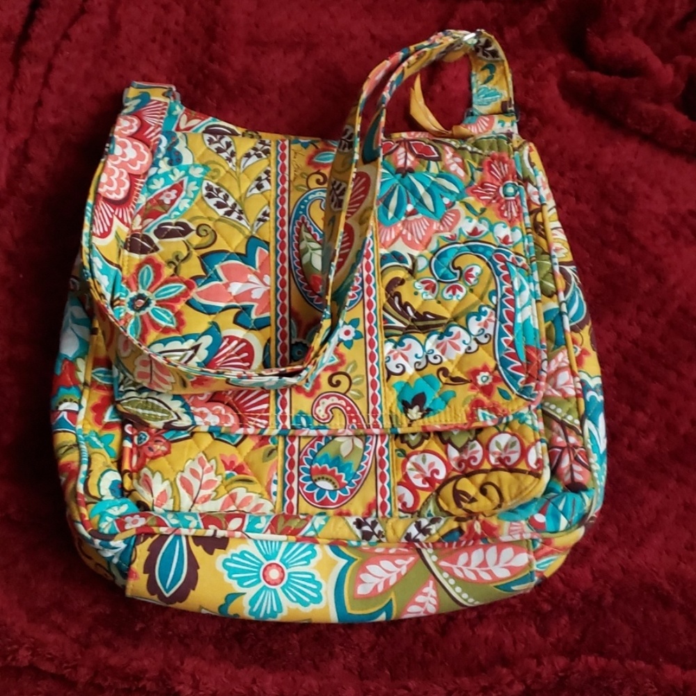 Vera Bradley Mail style bag